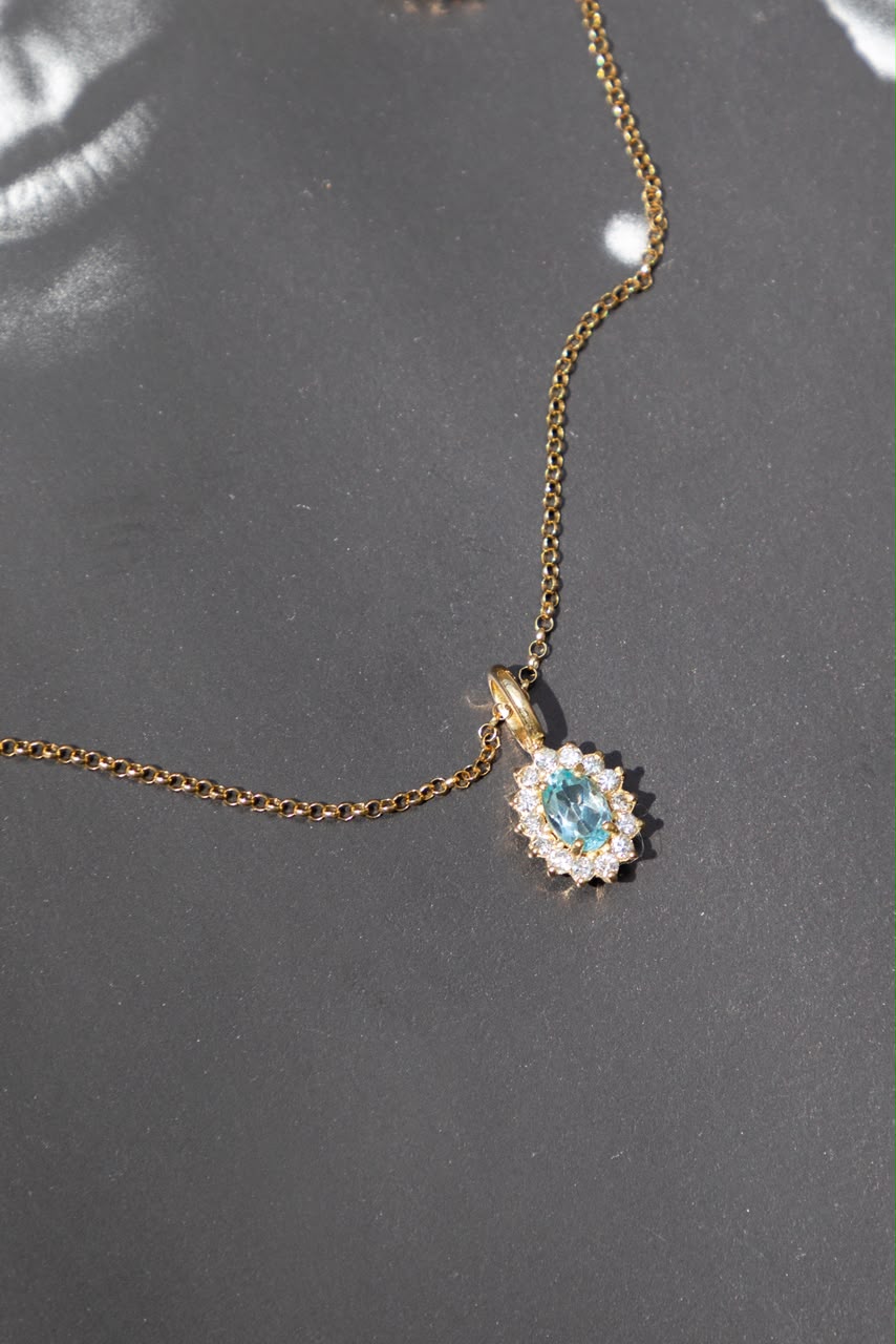 Dije de aguamarina con diamantes